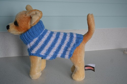 Inch hand knitted dog - ,